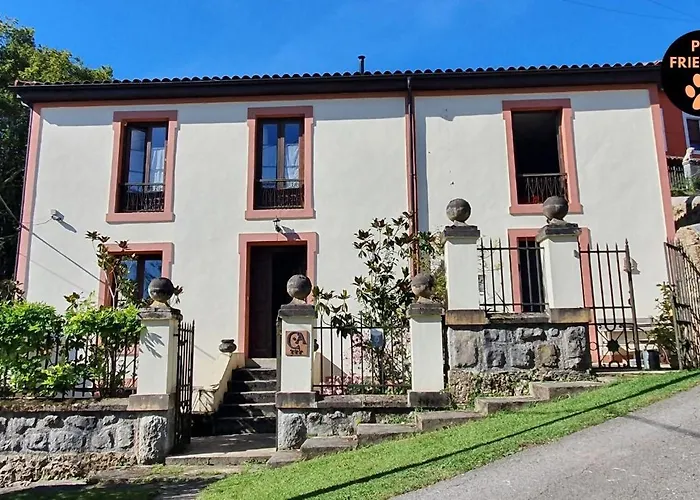 La Casona de La Vega, junto a Cangas de Onís